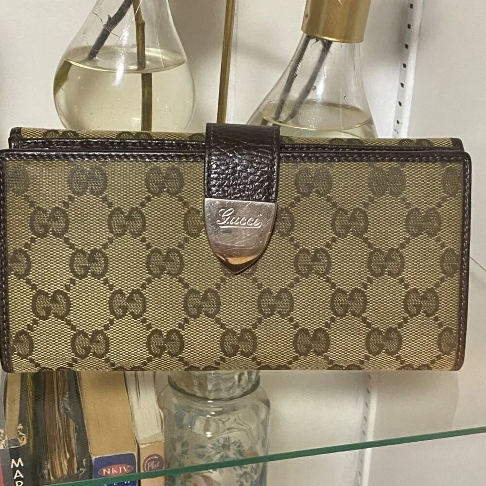 Gucci GG Coated Canvas Leather Continental Bifold Wallet in Tan Brown with Chain